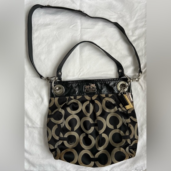 Coach purse - Picture 1 of 4